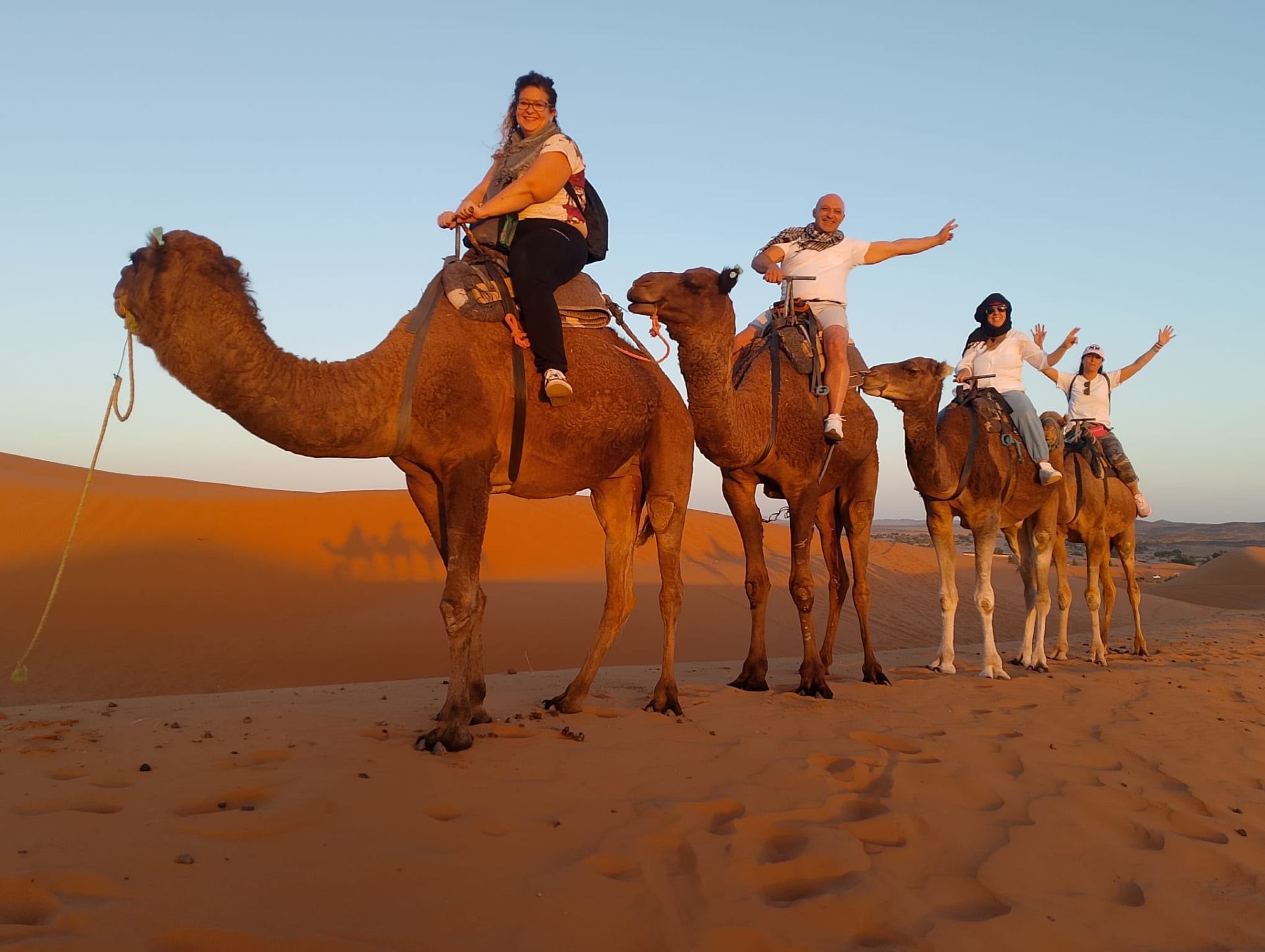 In cammello nel deserto del Marocco