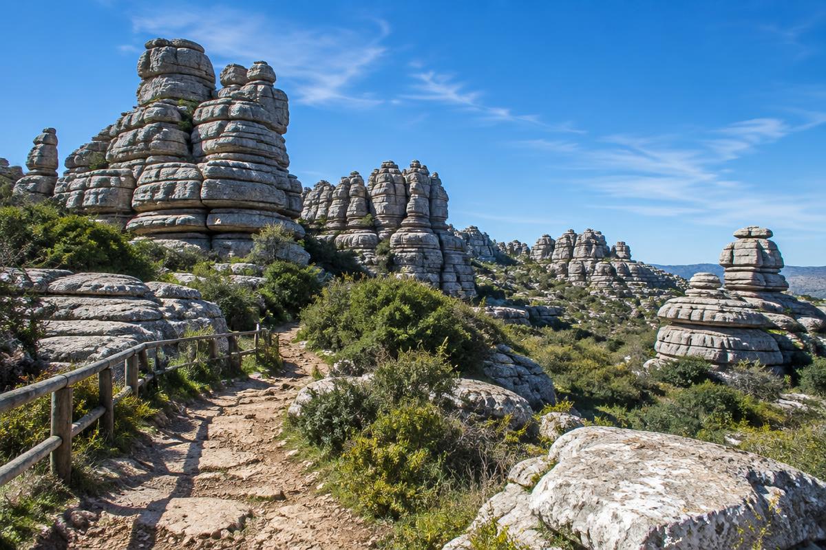 Il paesaggio carsico del Torcal di Antequera
